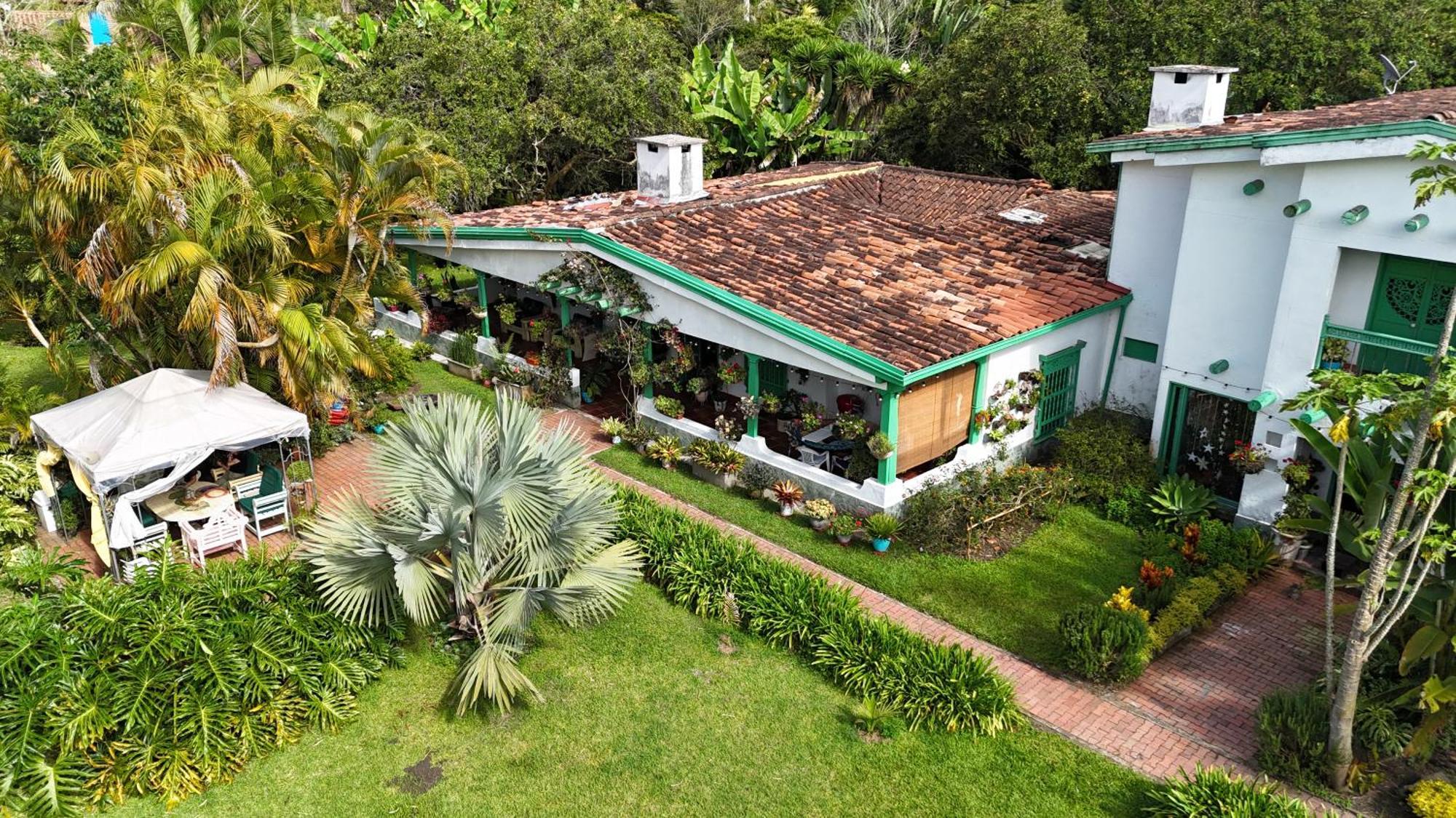 Casa Finca Paititi San Antonio  Exteriör bild